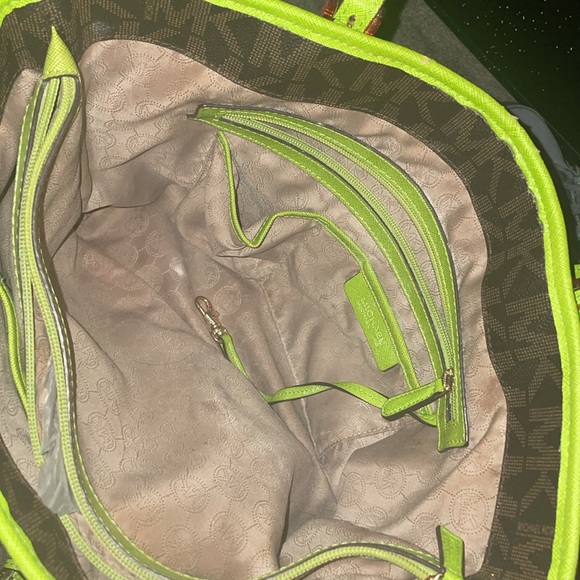 Green and brown Michael Kors purse - Picture 2 of 3